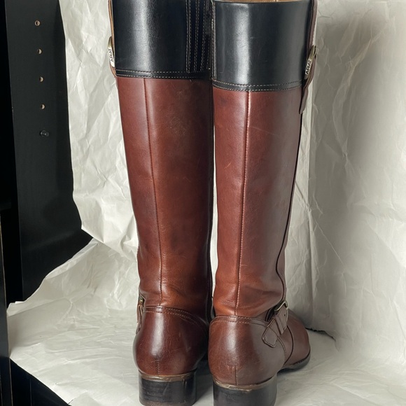 Preloved ARIAT York Boots Size 7B - Picture 5 of 17